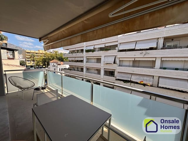 2 chambre Appartement à vendre à Playa Bajadilla - Puertos, Marbella avec garage - 750 000 € (Ref: 9854855)