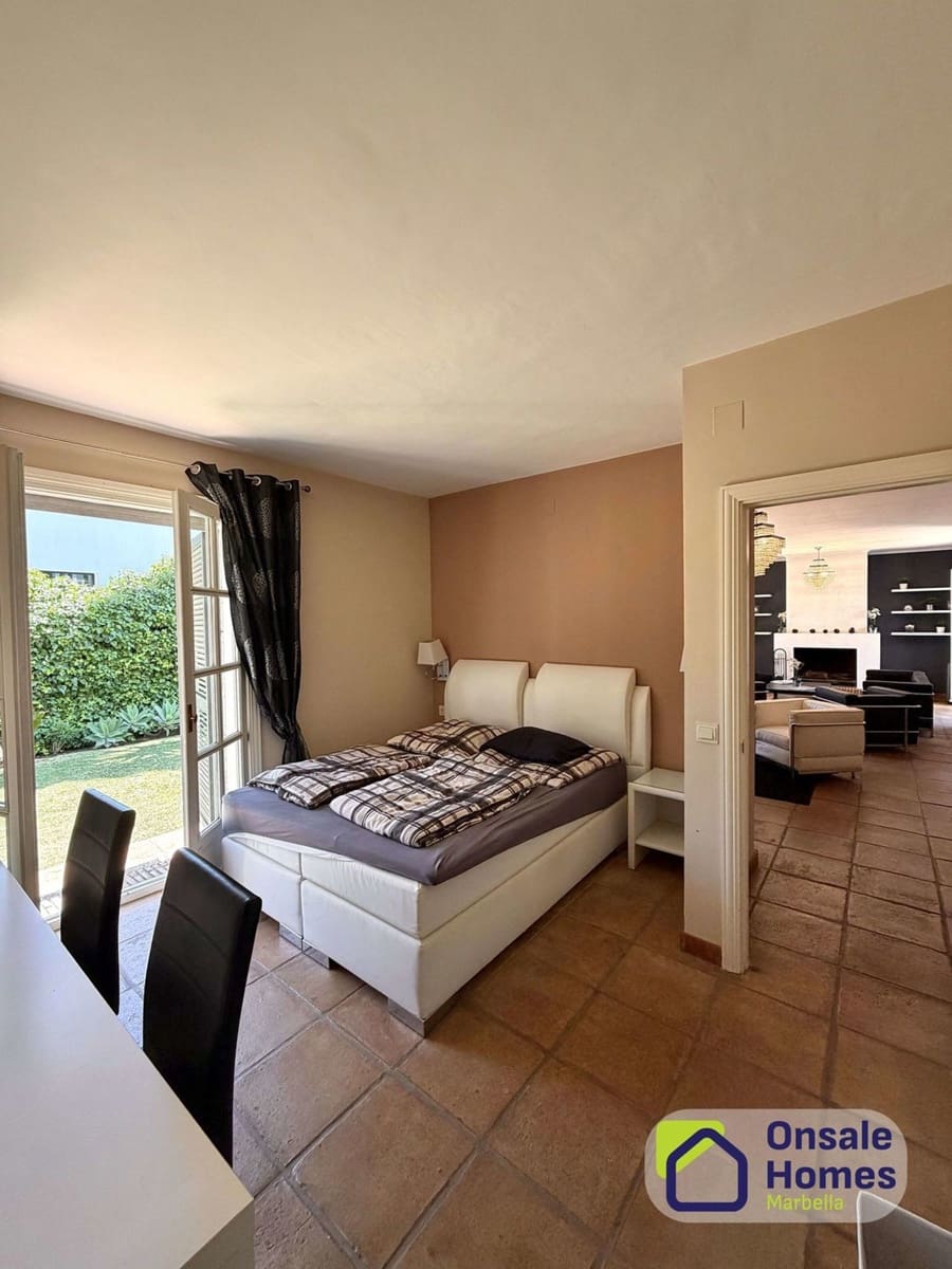 5 quarto Moradia para arrendar em Golden Mile com piscina garagem - 9 000 € (Ref: 9854857)