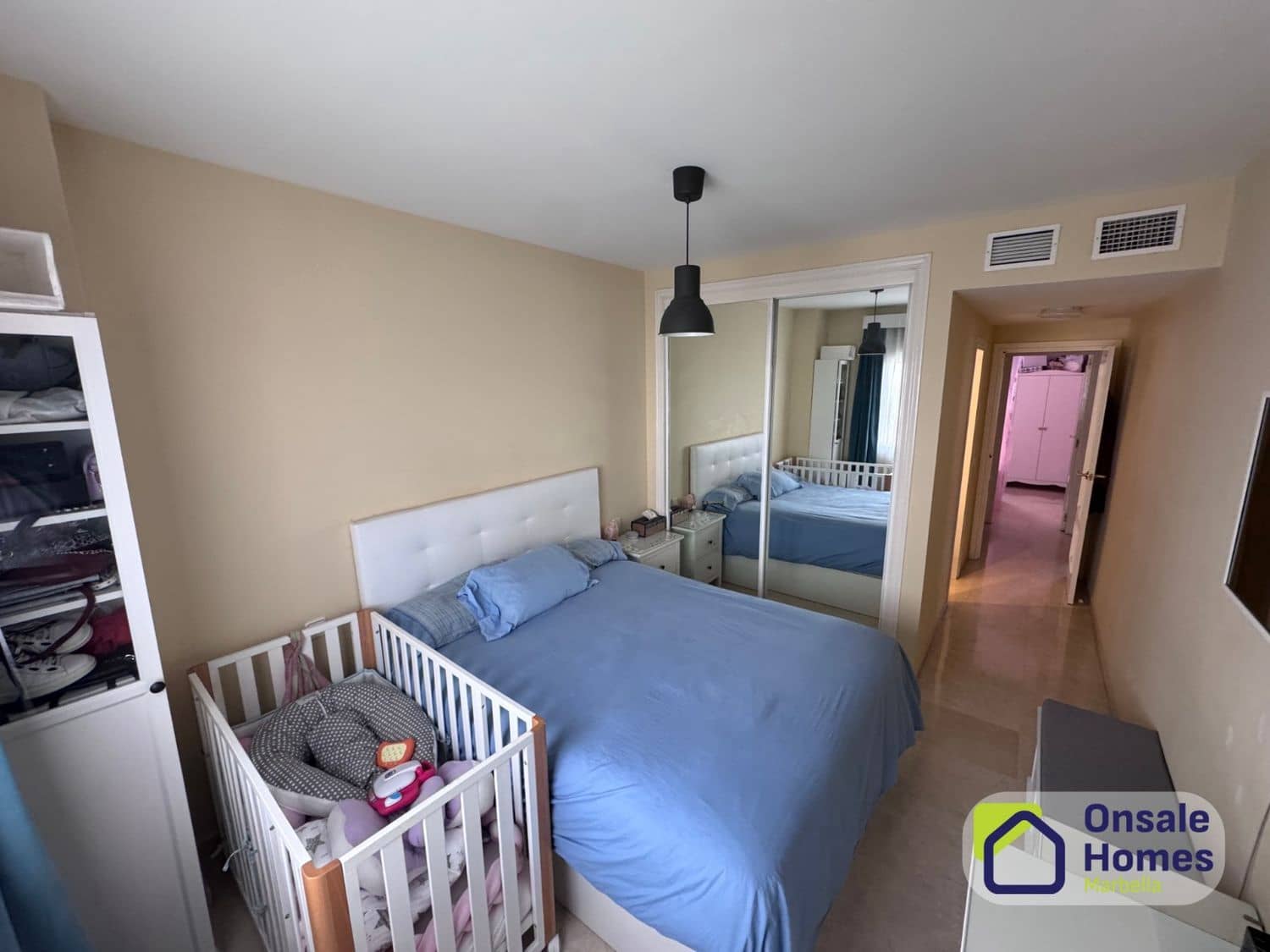 4 soverom Leilighet til salgs i Estepona med garasje - € 630 000 (Ref: 9863992)