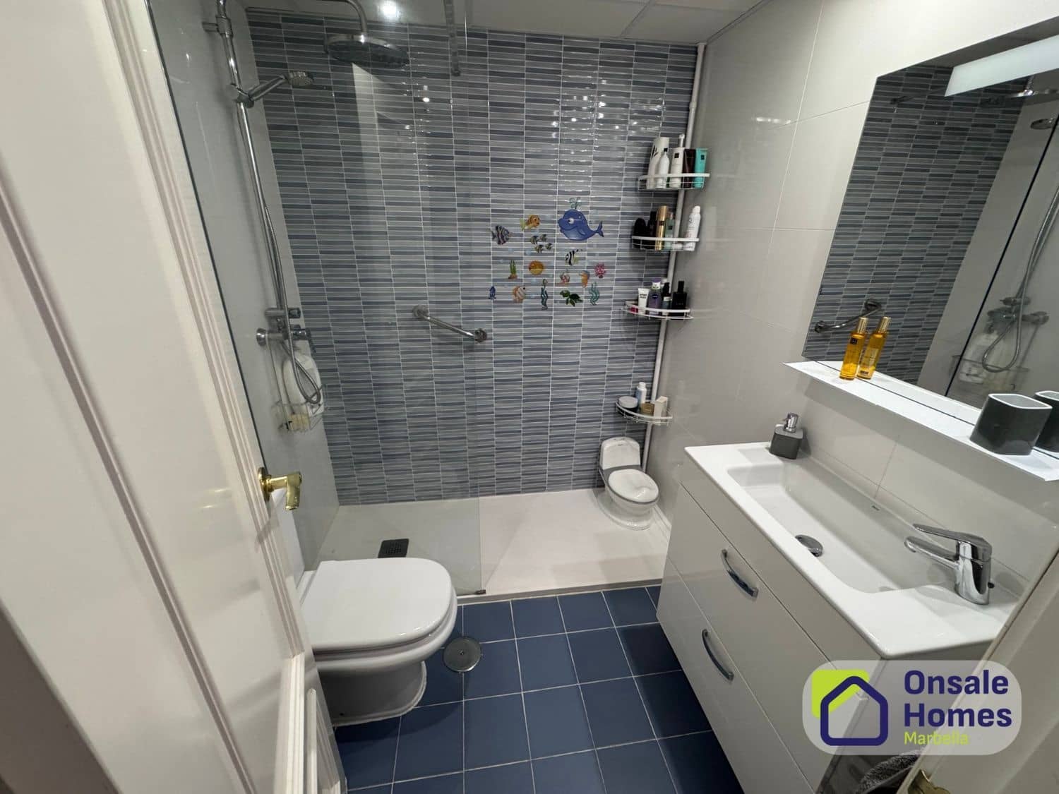 4 soverom Leilighet til salgs i Estepona med garasje - € 630 000 (Ref: 9863992)