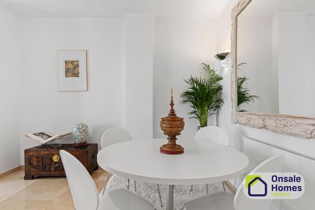 2 sypialnia Apartament na sprzedaż w Sierra Blanca, Marbella z basenem garażem - 525 000 € (Ref: 9866254)