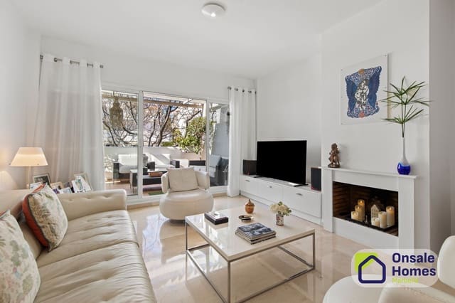 2 sypialnia Apartament na sprzedaż w Sierra Blanca, Marbella z basenem garażem - 525 000 € (Ref: 9866254)