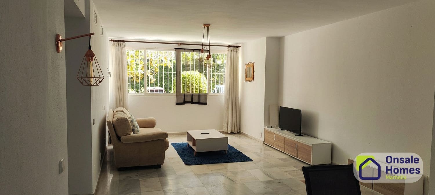 3 bedroom Apartment for sale in Rio Real with pool garage - € 1,000,000 (Ref: 9866255)
