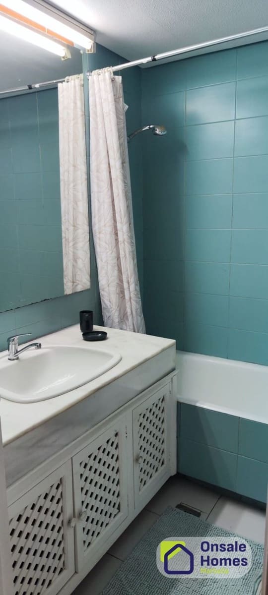 3 bedroom Apartment for sale in Rio Real with pool garage - € 1,000,000 (Ref: 9866255)