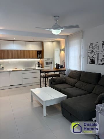 Apartamento de 2 habitaciones en Huerta Belón - Calvario, Marbella en venta con garaje - 374.000 € (Ref: 9868075)