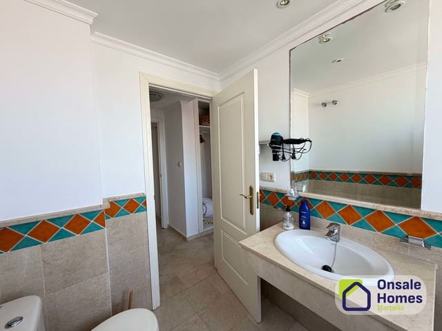 3 camera da letto Appartamento da affittare in Playa Bajadilla - Puertos, Marbella con piscina garage - 2.000 € (Rif: 9872914)