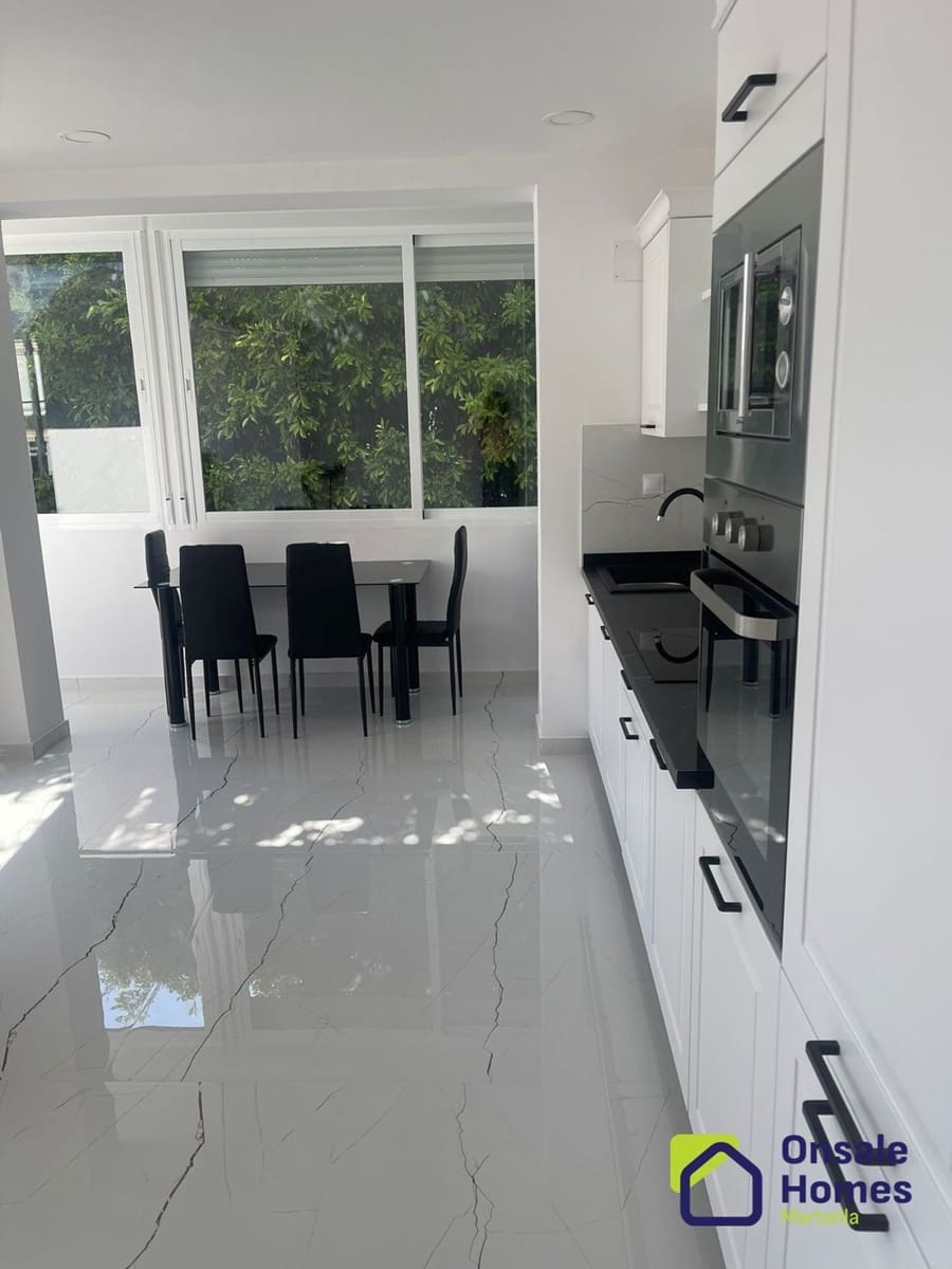 2 sypialnia Apartament na sprzedaż w Marbella z garażem - 410 000 € (Ref: 9875458)