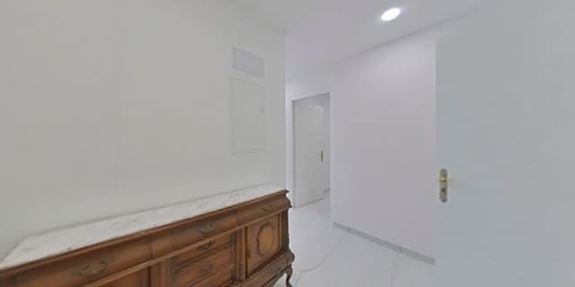 2 soveværelse Lejlighed til salg i Ricardo Soriano, Marbella med garage - € 390.000 (Ref: 9875458)