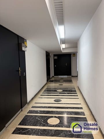 Office for sale in Playa Bajadilla - Puertos, Marbella - € 370,000 (Ref: 9875459)