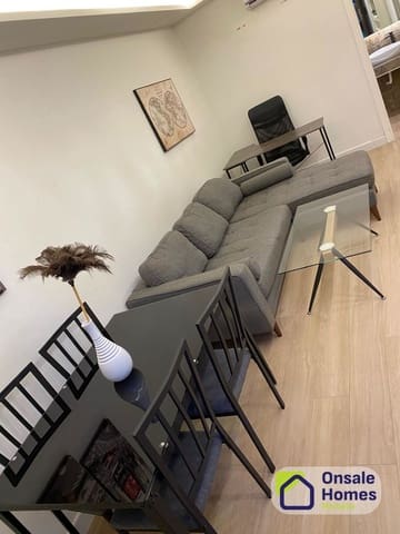 2 soverom Leilighet til leie i Los Jardines de Marbella - La Ermita, Marbella med svømmebasseng garasje - € 2 000 (Ref: 9875460)