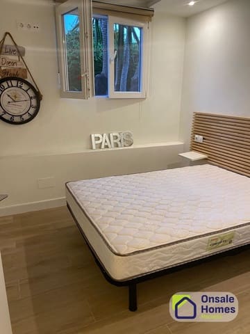 2 soverom Leilighet til leie i Los Jardines de Marbella - La Ermita, Marbella med svømmebasseng garasje - € 2 000 (Ref: 9875460)