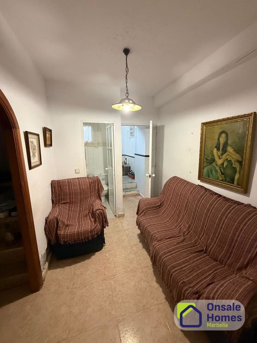 3 soverom Hus til salgs i Marbella med garasje - € 800 000 (Ref: 9906666)