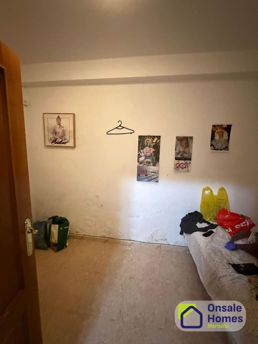 3 soverom Hus til salgs i Marbella med garasje - € 800 000 (Ref: 9906666)
