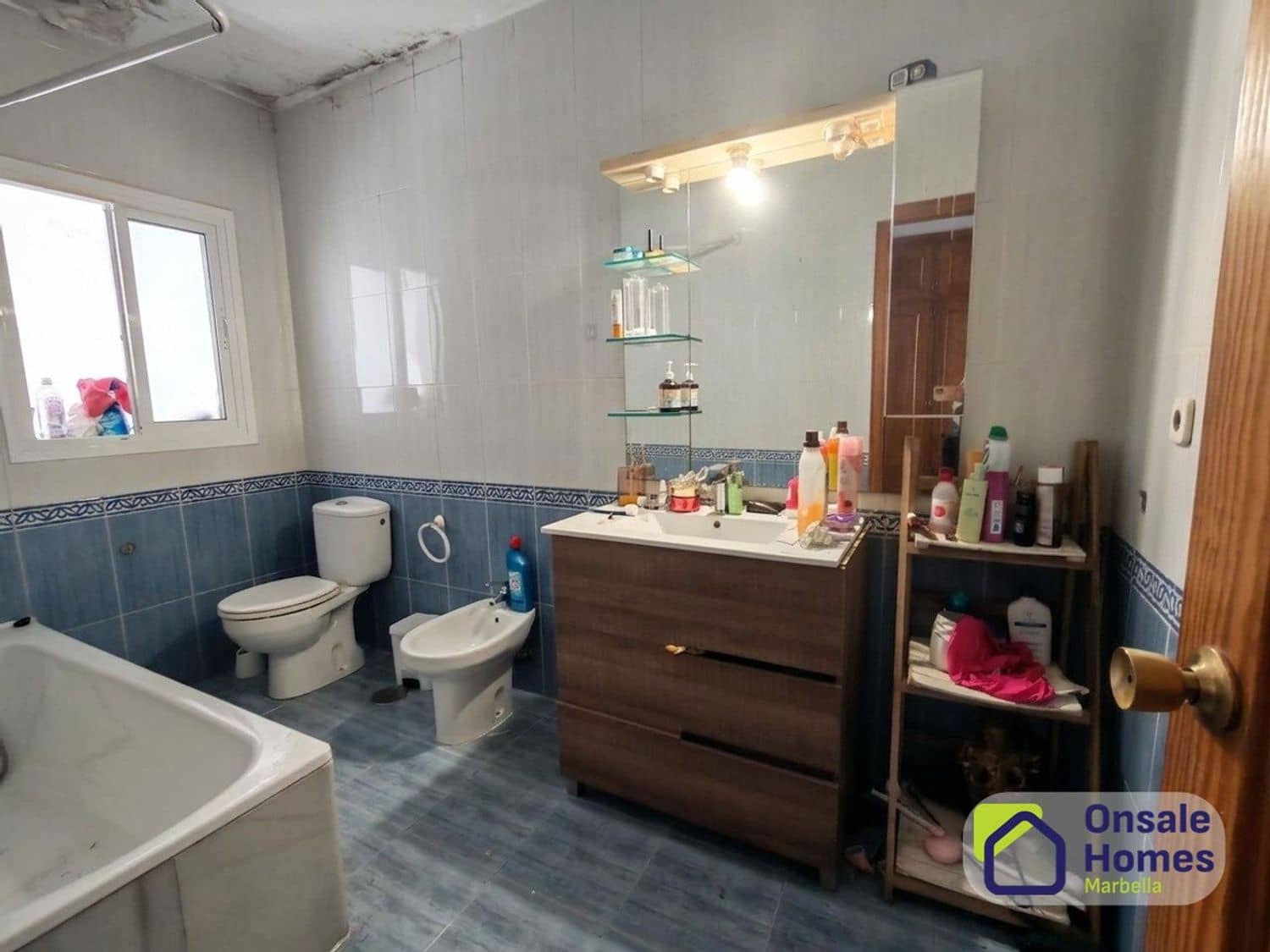 3 slaapkamer Huis te koop in Marbella met garage - € 800.000 (Ref: 9906666)