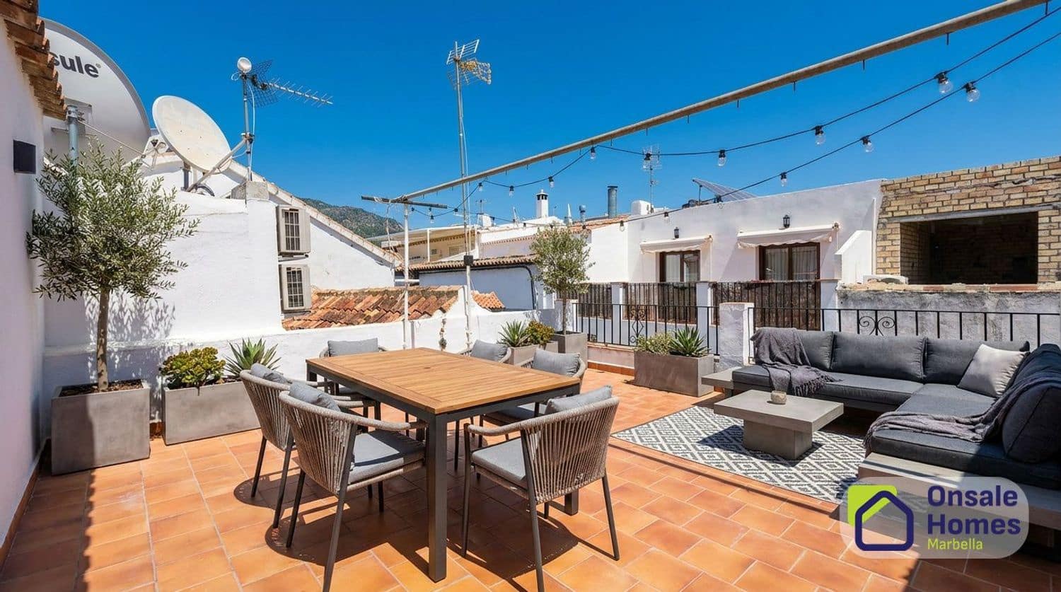 3 slaapkamer Huis te koop in Marbella met garage - € 800.000 (Ref: 9906666)