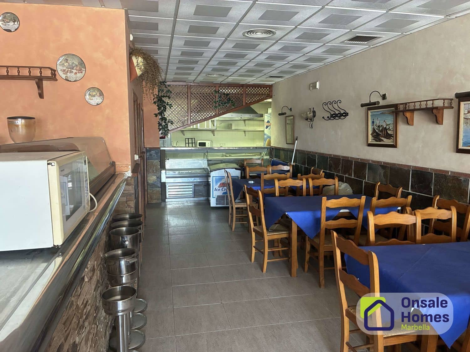 Kommersiell til salgs i Mijas - € 350 000 (Ref: 9915180)
