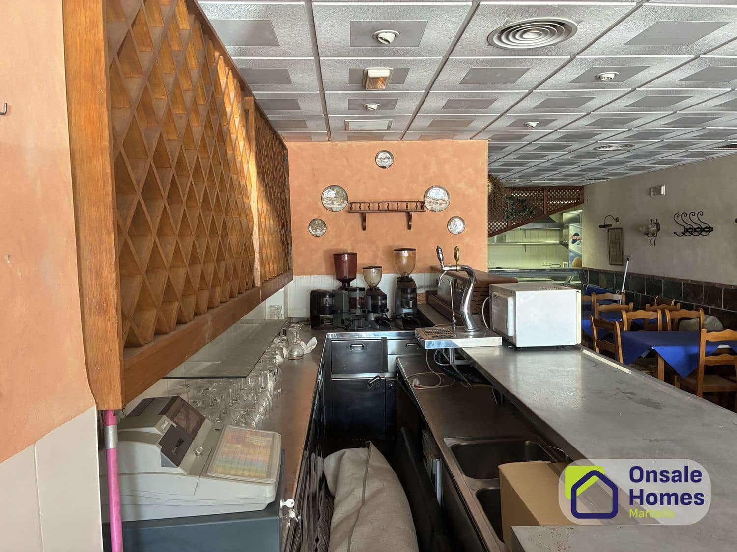 Kommersiell til salgs i Mijas - € 350 000 (Ref: 9915180)