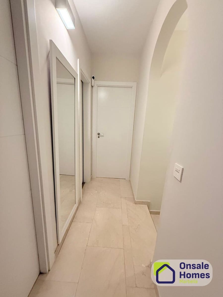 3 sypialnia Dom do wynajęcia w Marbella z basenem garażem - 2 300 € (Ref: 9919296)