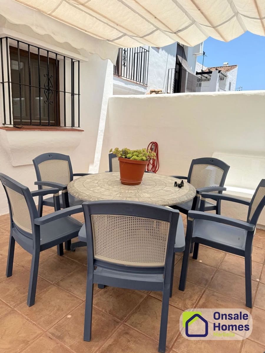 3 sypialnia Dom do wynajęcia w Marbella z basenem garażem - 2 300 € (Ref: 9919296)