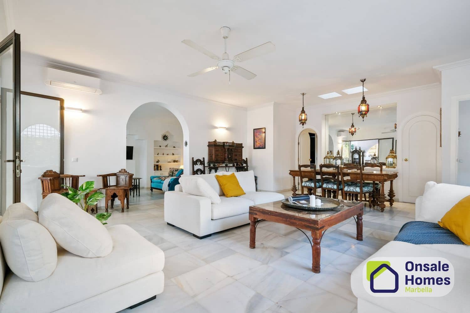 Chalet de 4 habitaciones en Marbella en venta con piscina garaje - 1.649.000 € (Ref: 9919297)