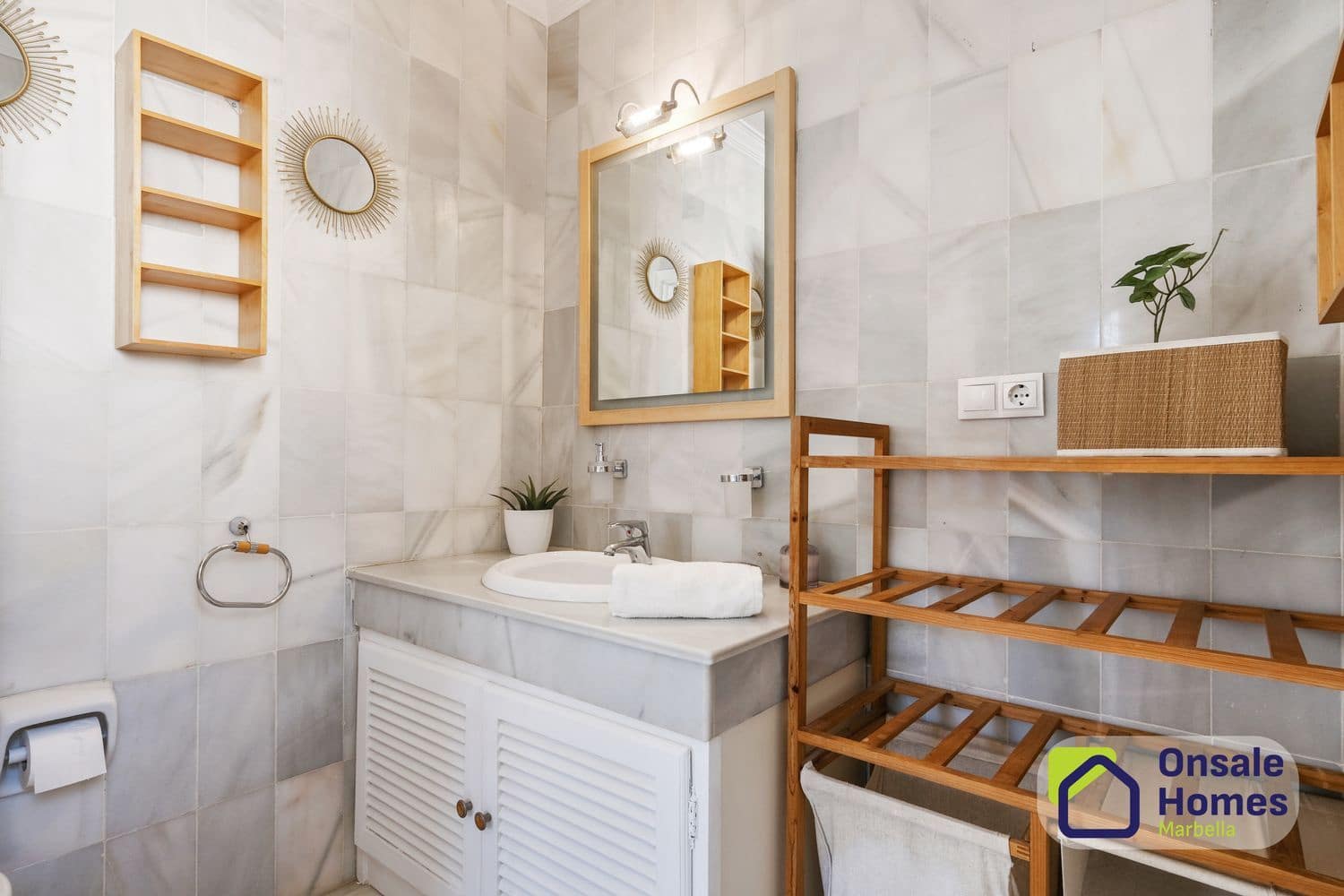 Chalet de 4 habitaciones en Marbella en venta con piscina garaje - 1.649.000 € (Ref: 9919297)