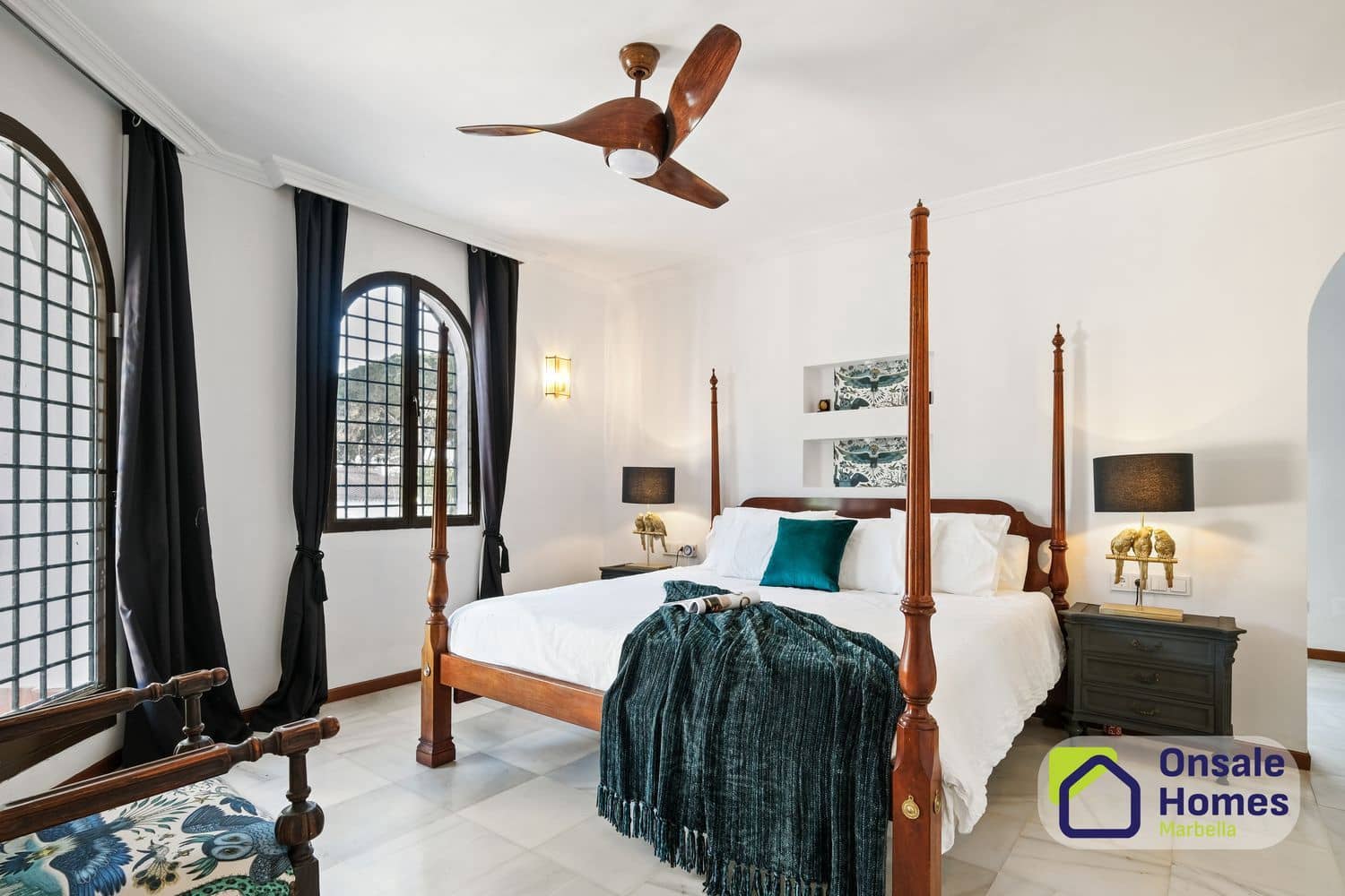 Chalet de 4 habitaciones en Marbella en venta con piscina garaje - 1.649.000 € (Ref: 9919297)