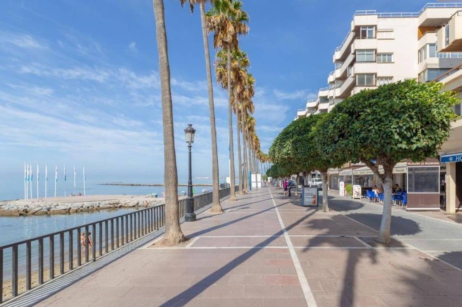 Apartamento de 1 habitación en Marbella en alquiler con garaje - 1.700 € (Ref: 9941643)