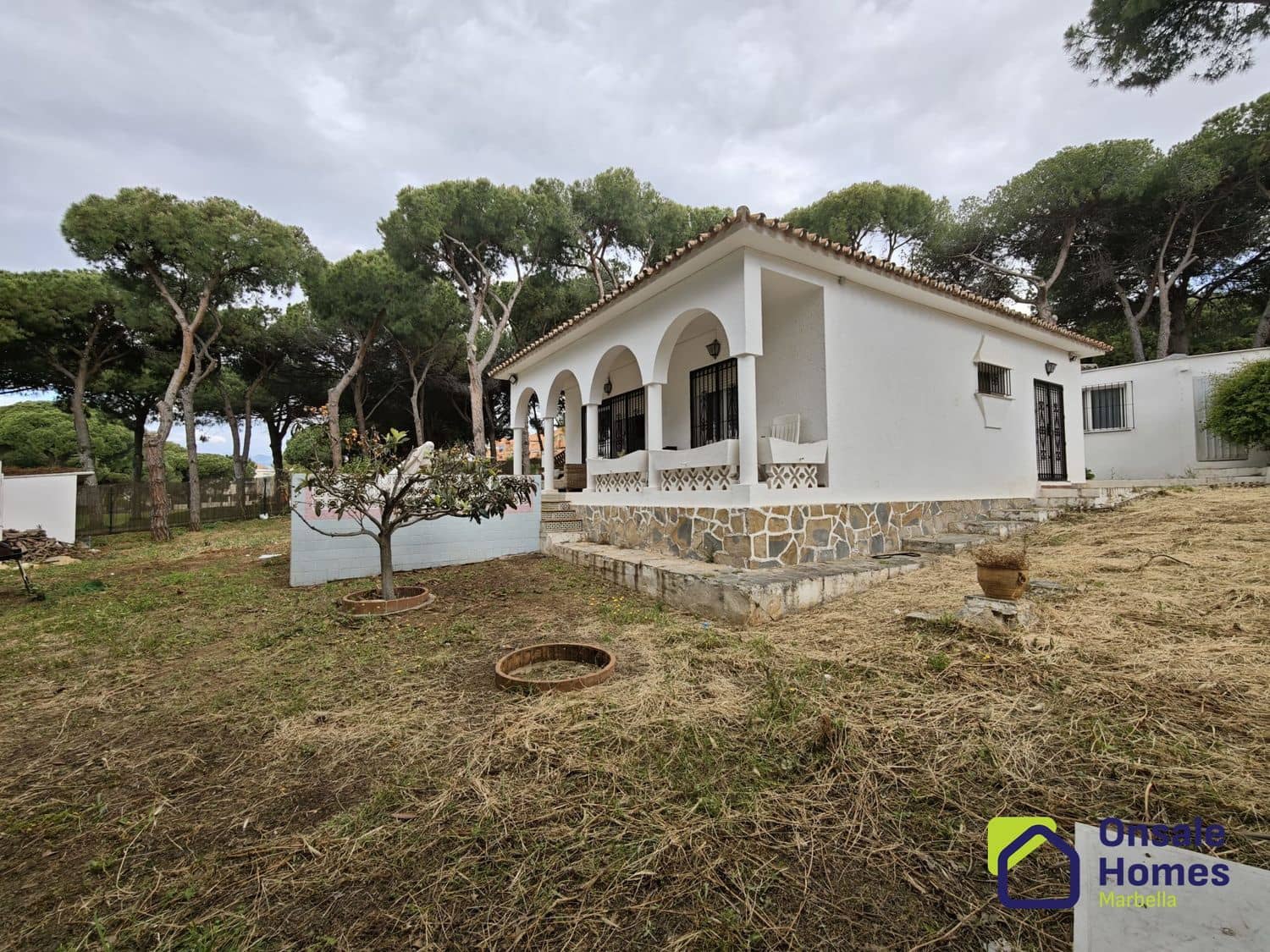 2 soverom Villa til salgs i Marbella med garasje - € 900 000 (Ref: 9944965)