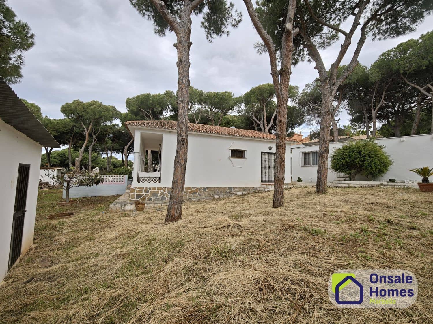 2 Zimmer Villa zu verkaufen in Marbella mit Garage - 930.000 € (Ref: 9950958)