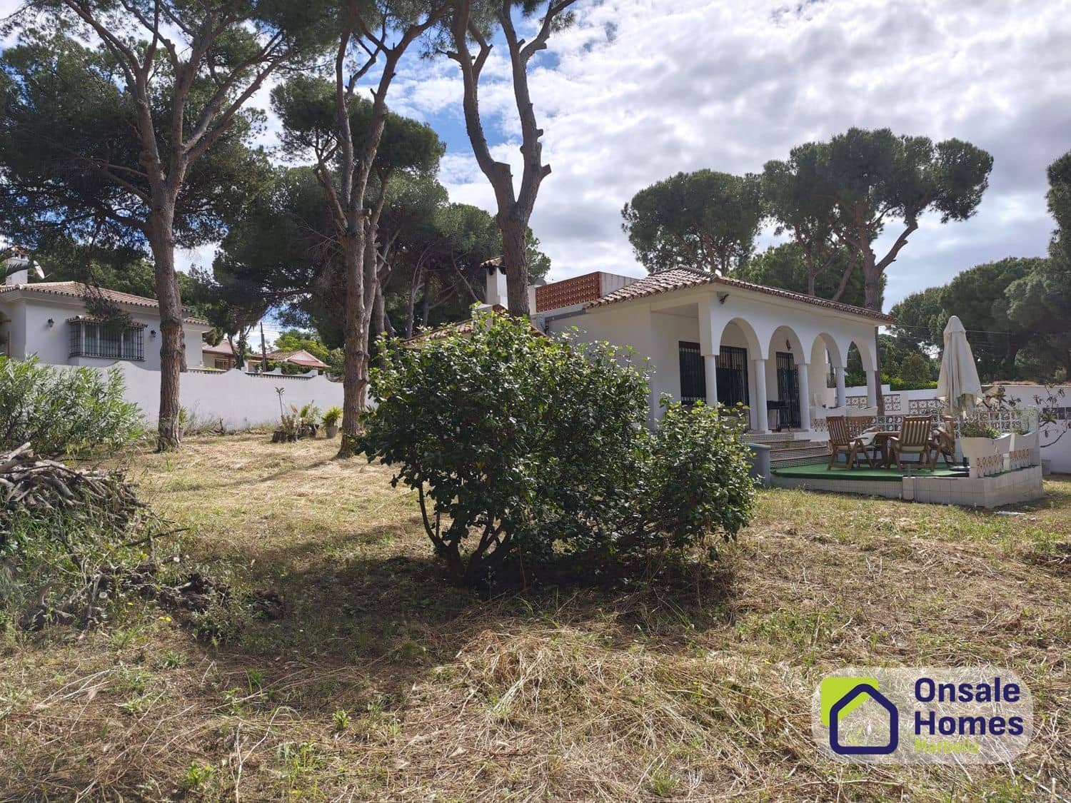 2 Zimmer Villa zu verkaufen in Marbella mit Garage - 930.000 € (Ref: 9950958)