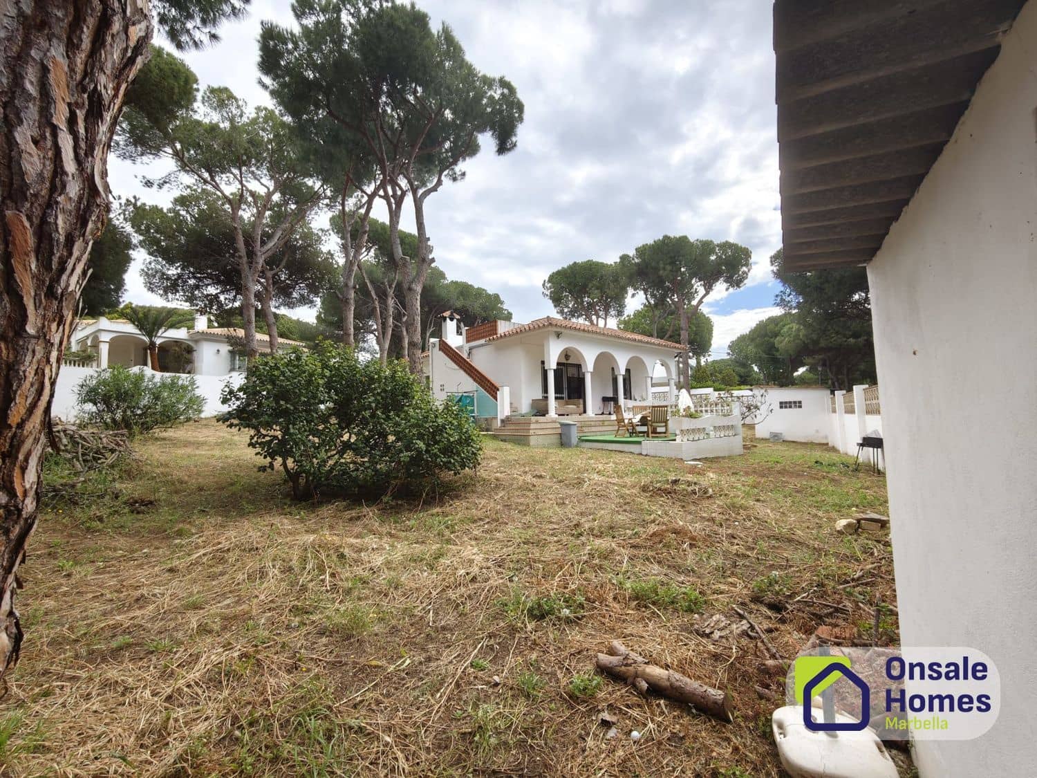 2 Zimmer Villa zu verkaufen in Marbella mit Garage - 930.000 € (Ref: 9950958)