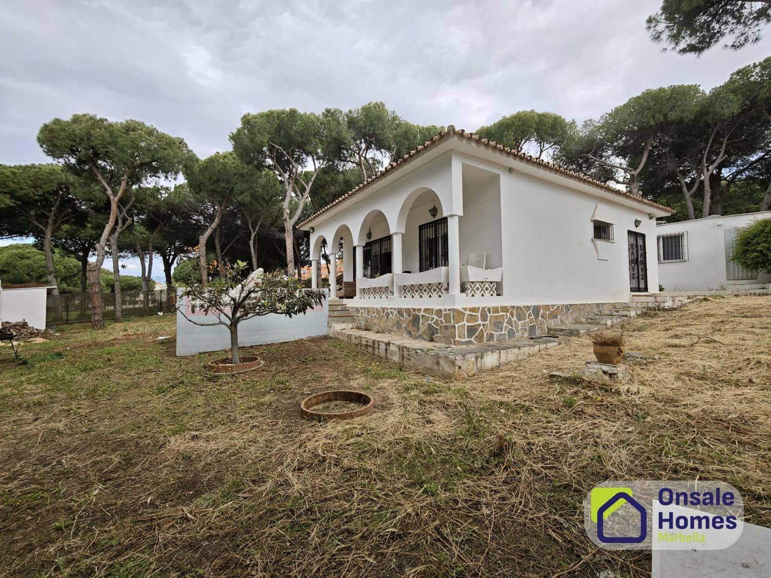 2 Zimmer Villa zu verkaufen in Marbella mit Garage - 930.000 € (Ref: 9950958)