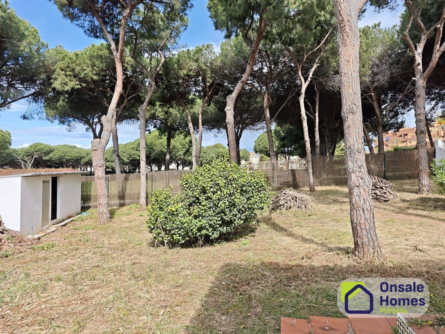 2 Zimmer Villa zu verkaufen in Marbella mit Garage - 930.000 € (Ref: 9950958)