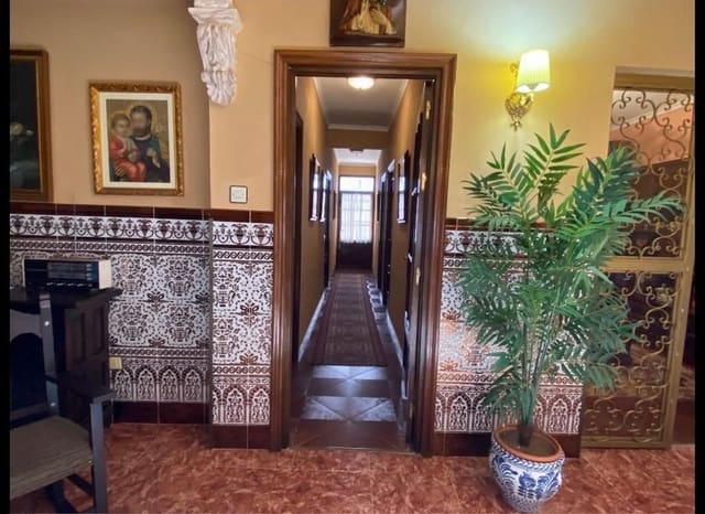 5 sovrum Hus till salu i Alcalá del Valle med garage - 385 000 € (Ref: 9956663)