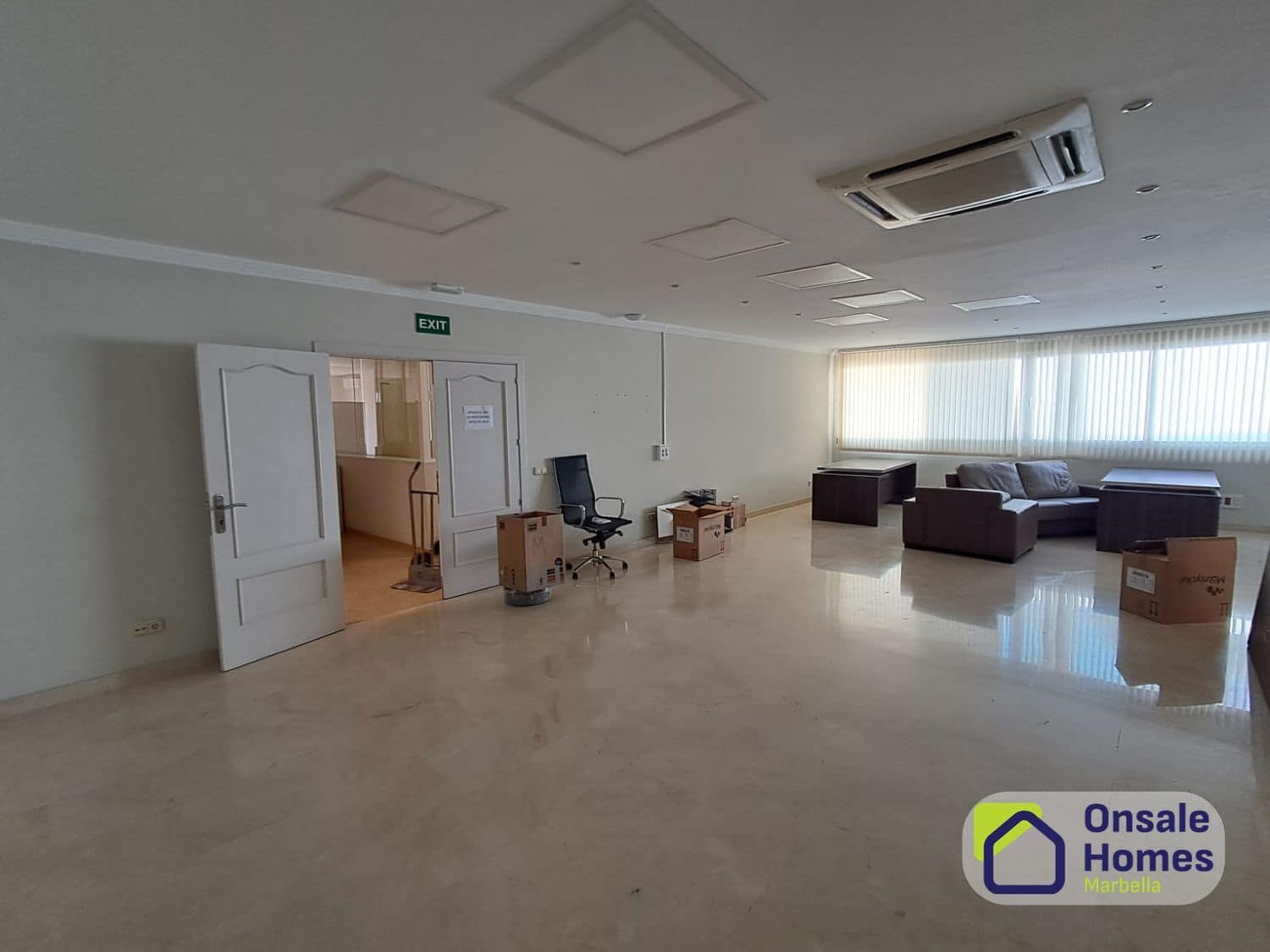 Erhverv til leje i Marbella med garage - € 7.000 (Ref: 9958968)