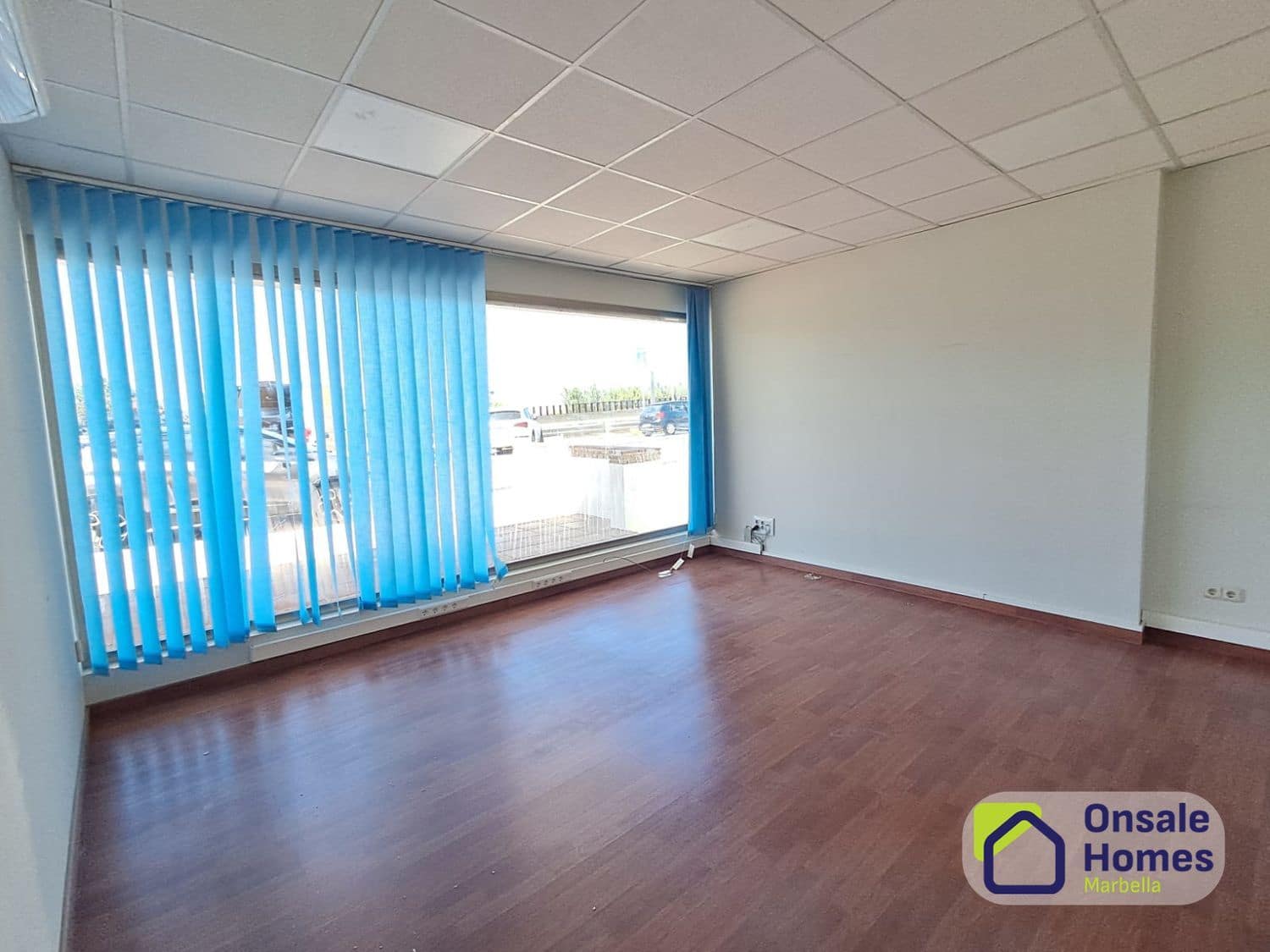 Erhverv til leje i Marbella med garage - € 7.000 (Ref: 9958968)
