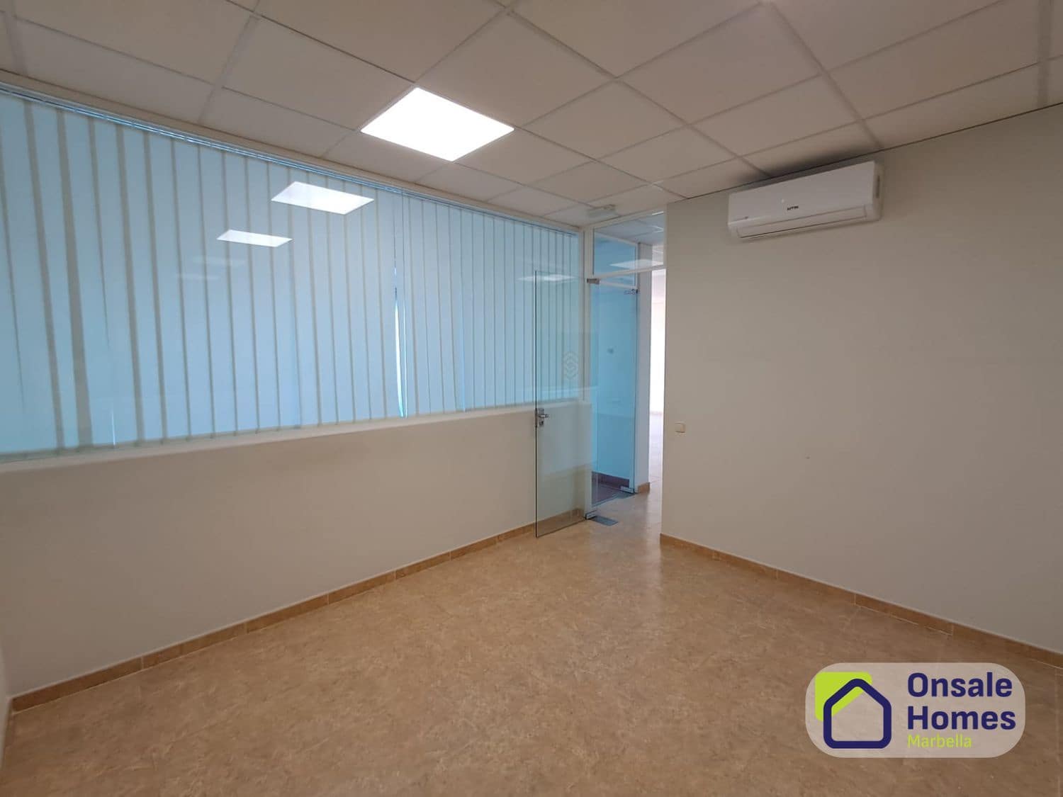 Erhverv til leje i Marbella med garage - € 7.000 (Ref: 9958968)