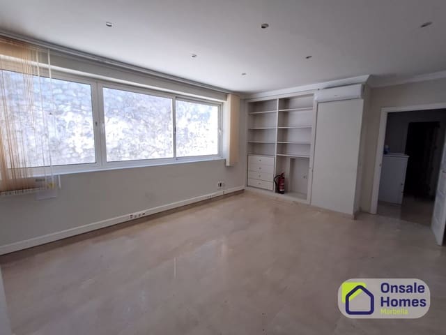Erhverv til leje i Bello Horizonte - Lindasol, Marbella med garage - € 7.000 (Ref: 9958968)