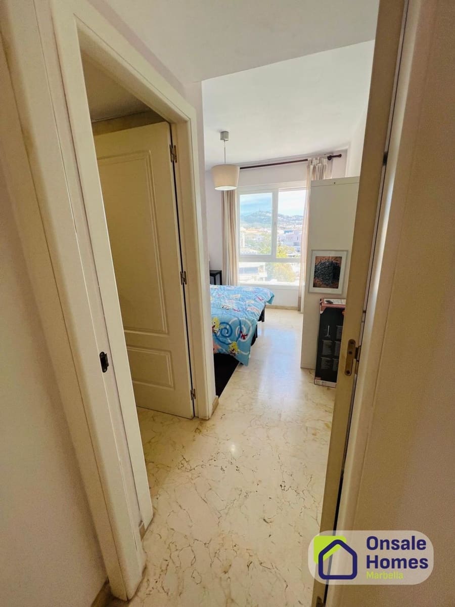 2 soveværelse Lejlighed til salg i Marbella med swimmingpool garage - € 589.000 (Ref: 9964629)