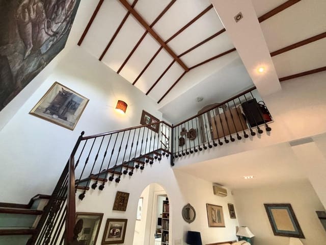 3 soverom Hus til salgs i Guadalmina Alta, Marbella med svømmebasseng garasje - € 947 000 (Ref: 9974547)
