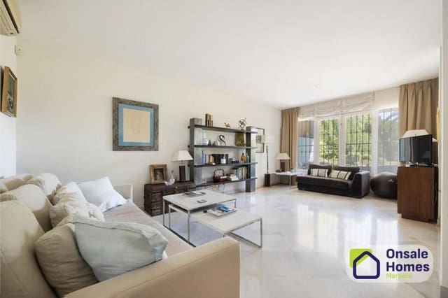 3 soveværelse Byhus til salg i Guadalmina Alta, Marbella med swimmingpool garage - € 947.000 (Ref: 9974547)