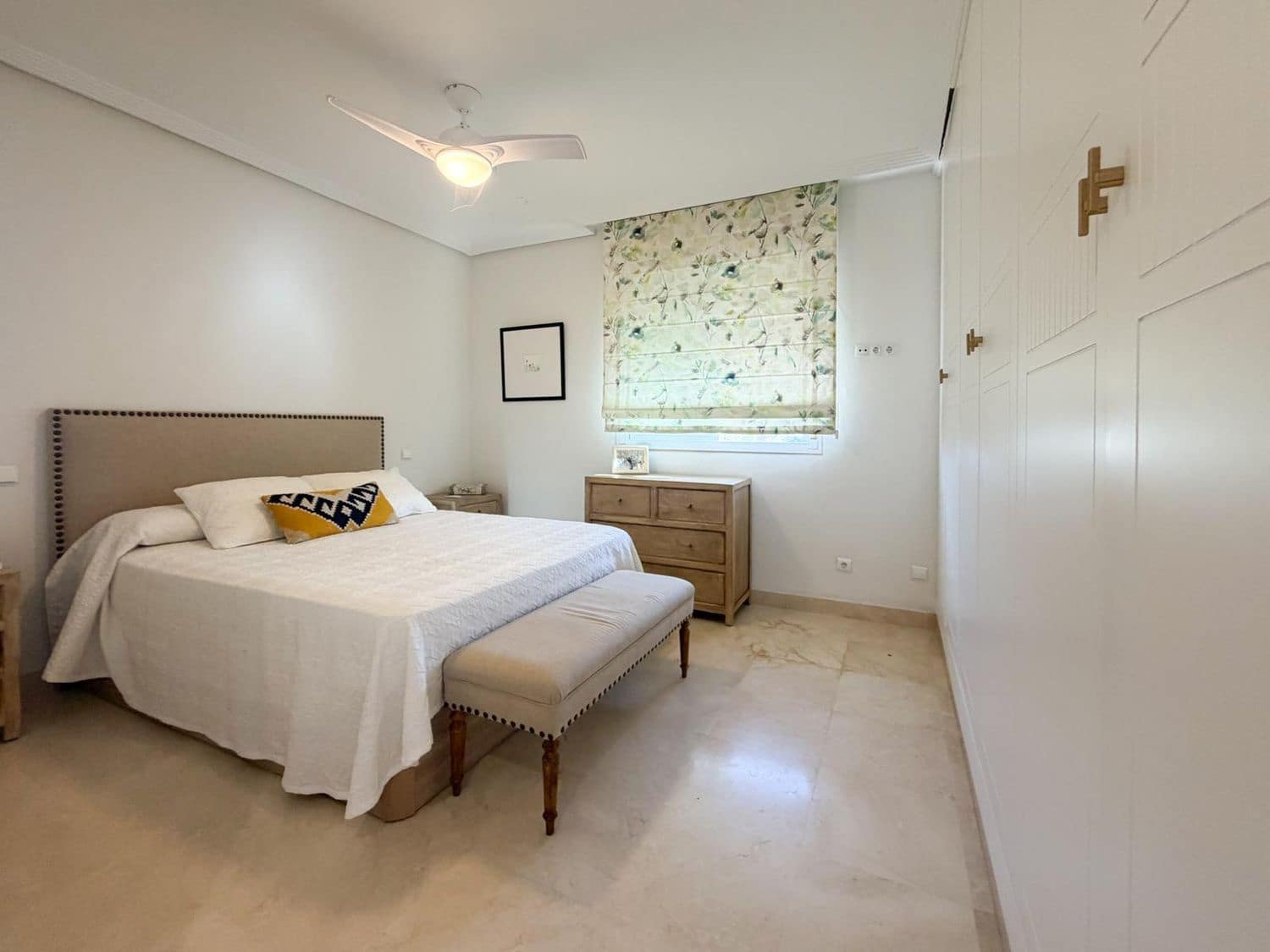 2 soveværelse Lejlighed til salg i Marbella med swimmingpool garage - € 425.000 (Ref: 9984194)