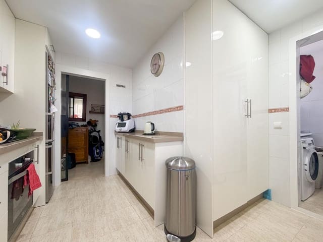 2 soveværelse Lejlighed til salg i Valdeolletas - Las Cancelas - Xarblanca, Marbella med swimmingpool garage - € 425.000 (Ref: 9984194)