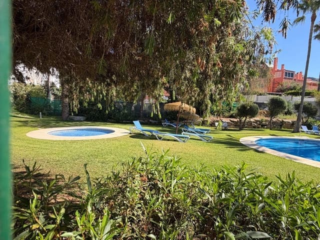 2 soveværelse Lejlighed til salg i Valdeolletas - Las Cancelas - Xarblanca, Marbella med swimmingpool garage - € 425.000 (Ref: 9984194)