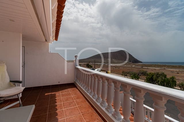 Adosado de 3 habitaciones en La Tejita, Granadilla de Abona en venta con garaje - 480.000 € (Ref: 10010076)