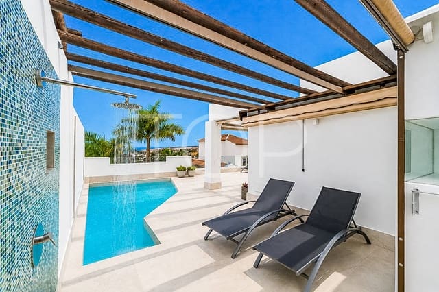 3 Zimmer Reihenhaus zu verkaufen in San Eugenio, Adeje mit Pool Garage - 870.000 € (Ref: 10023449)