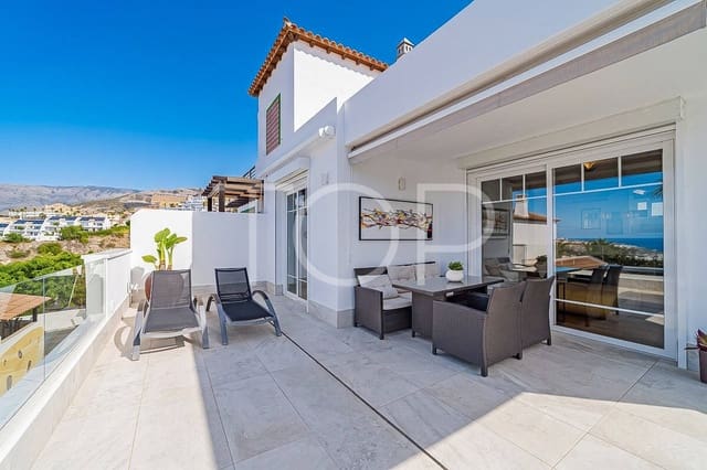 3 Zimmer Reihenhaus zu verkaufen in San Eugenio, Adeje mit Pool Garage - 870.000 € (Ref: 10023449)