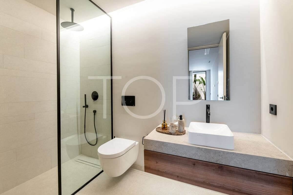 3 sypialnia Dom szeregowy na sprzedaż w Adeje z basenem garażem - 1 595 000 € (Ref: 10034771)