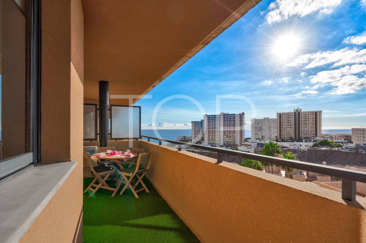 2 Zimmer Penthouse zu verkaufen in Adeje mit Pool - 379.000 € (Ref: 10036263)