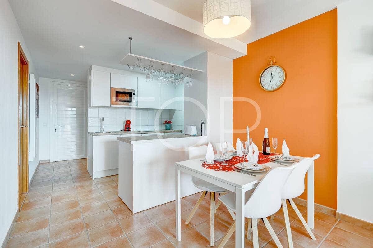 2 Zimmer Penthouse zu verkaufen in Adeje mit Pool - 379.000 € (Ref: 10036263)